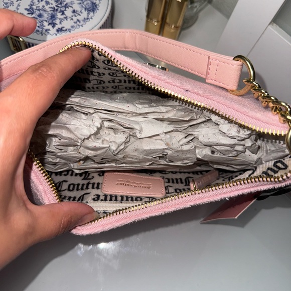 Juicy Couture Blush Pink Shoulder Bag - Picture 6 of 7